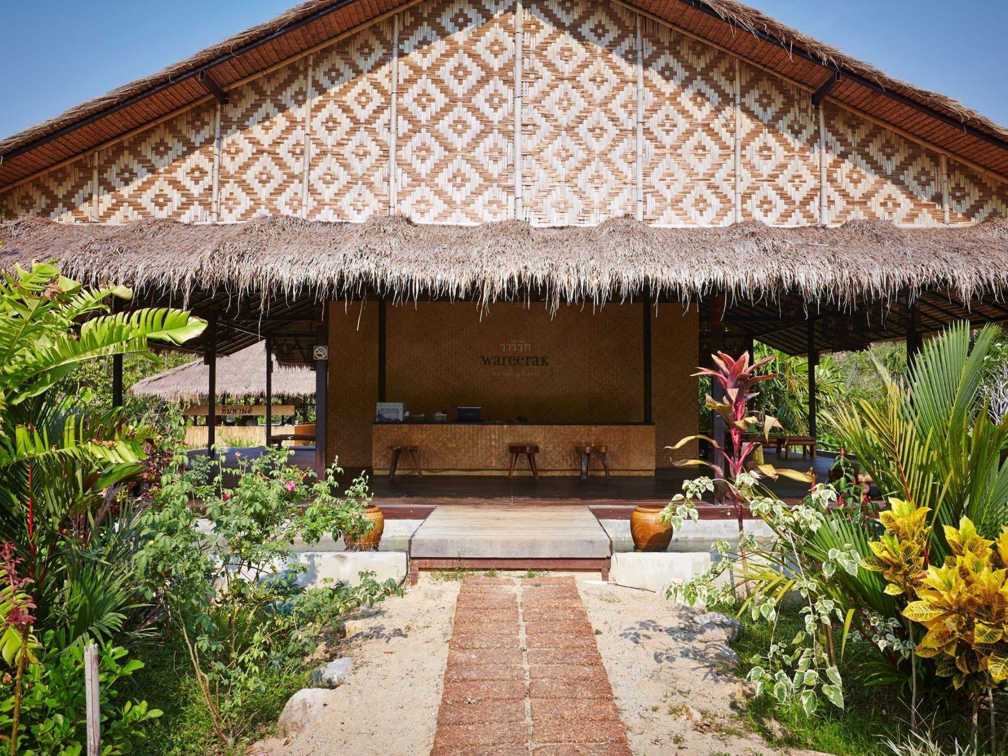 Wareerak Hot Spring & Wellness- Sha Extra Plus Khlong Thom Екстериор снимка
